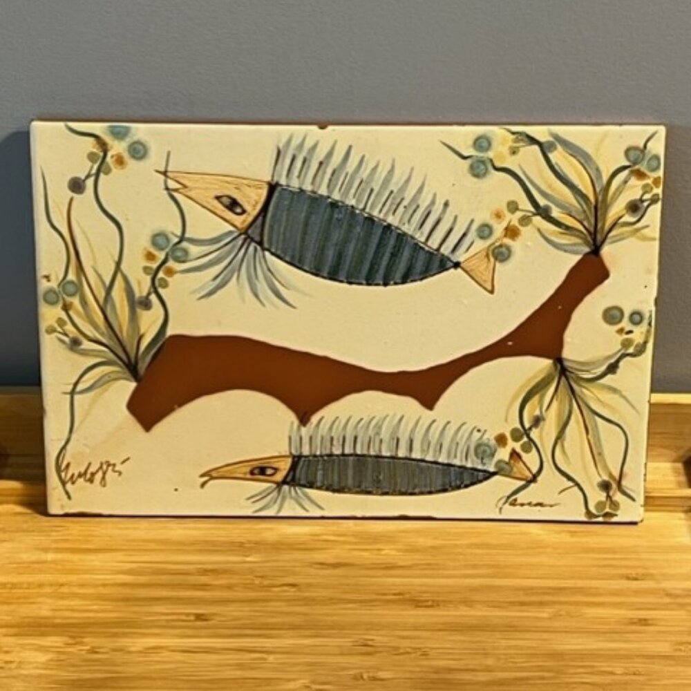 Vtg 1985 artist signed ceramic art tile abstract fish Luis Soares Portugal *READ